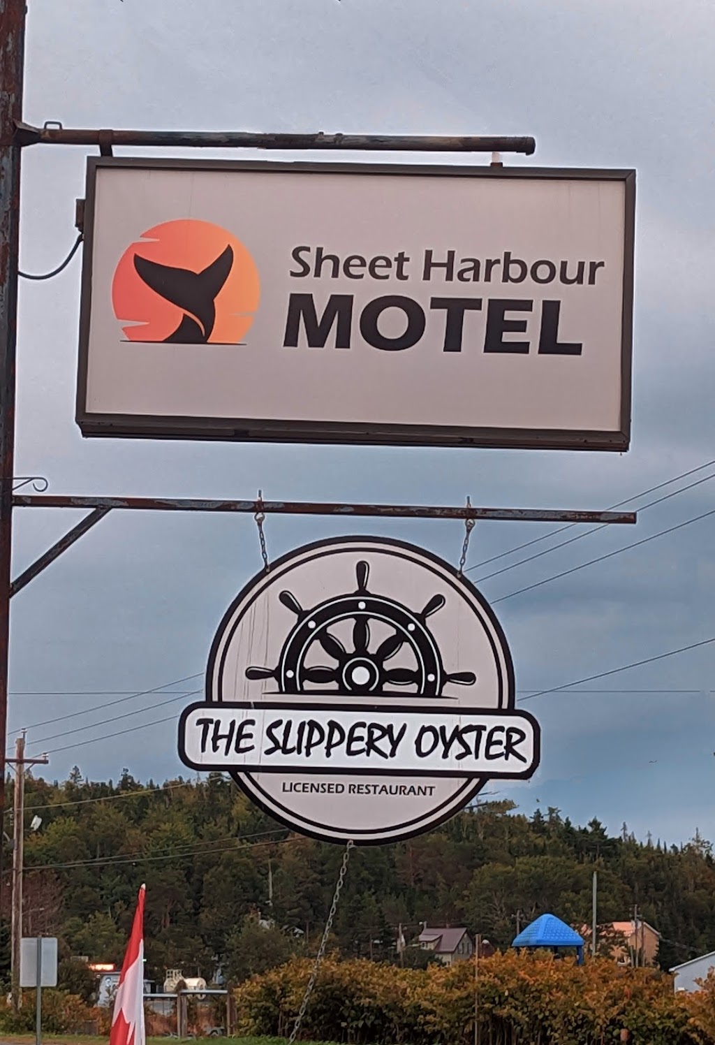 The Slippery Oyster Licensed Restaurant | 22715 Nova Scotia Trunk 7, Sheet Harbour, NS B0J 3B0, Canada | Phone: (902) 885-2293