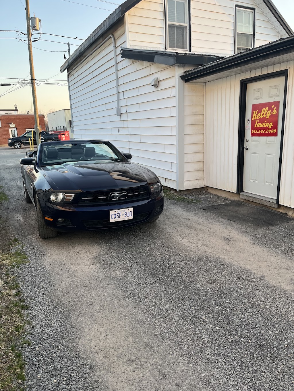 Ken Kellys towing | 83 Hickson Ave, Kingston, ON K7K 2N7, Canada | Phone: (613) 542-2400