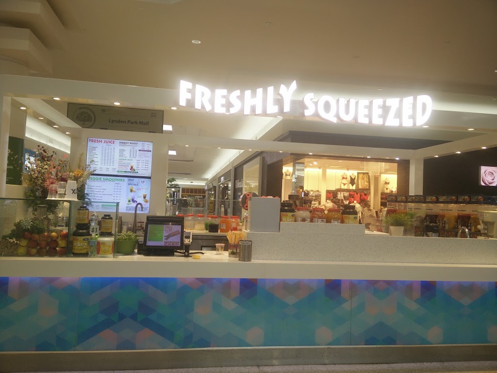 Freshly Squeezed | Lynden Park Mall, 84 Lynden Rd K7, Brantford, ON N3R 6B8, Canada | Phone: (519) 753-2030