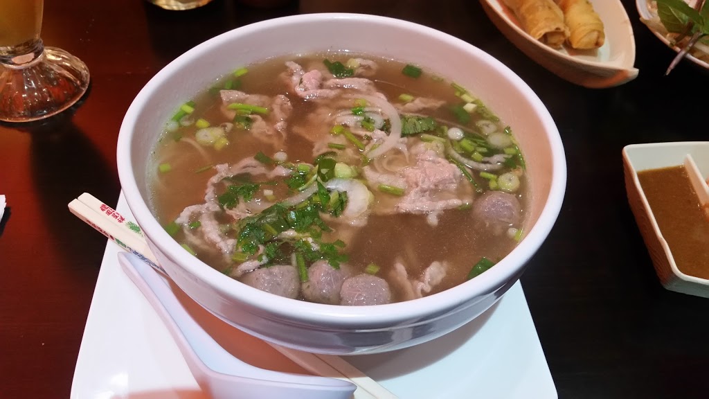 Pho Nam Thanh Restaurant | 80 Dundas St E, Dundas, ON L9H 7K6, Canada | Phone: (905) 690-9181