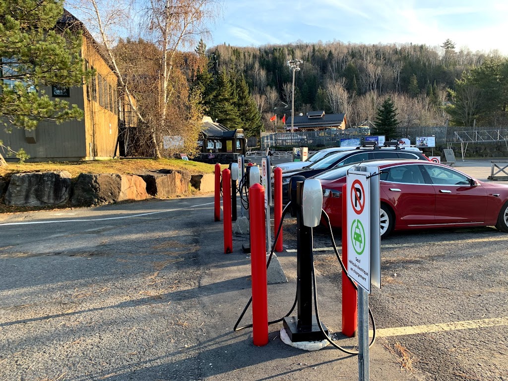 Tesla Destination Charger | 350 Avenue St Denis, Saint-Sauveur, QC J0R 1R3, Canada | Phone: (450) 227-4671