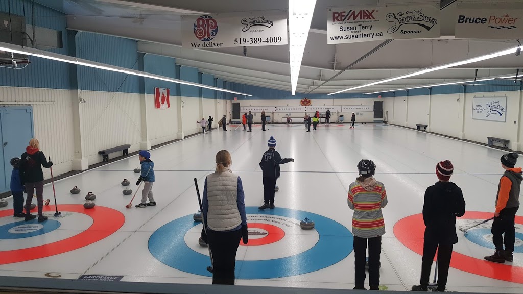 Port Elgin Curling Club | 818 Gustavus St, Port Elgin, ON N0H 2C4, Canada | Phone: (519) 832-2761