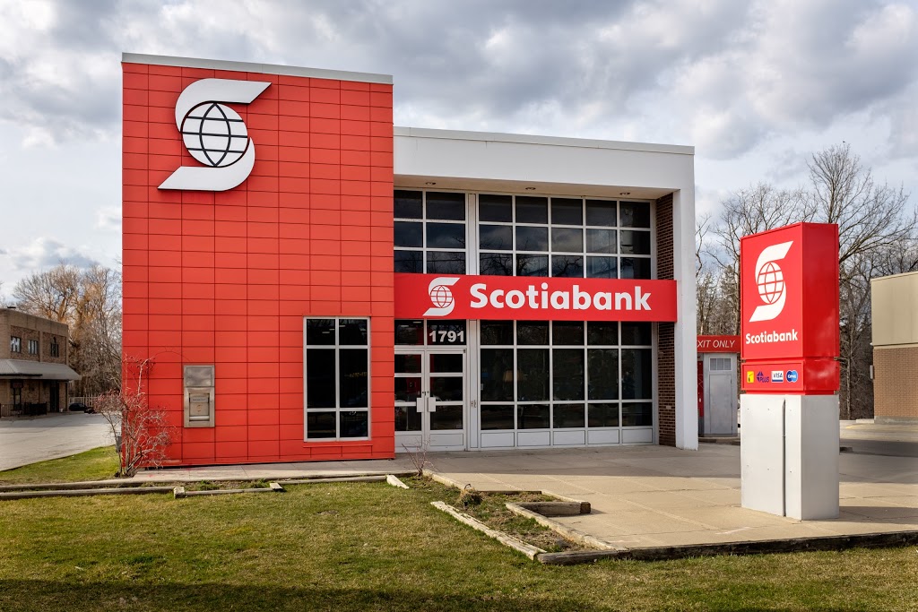 Scotiabank | 1791 Lakeshore Rd W, Mississauga, ON L5J 1J6, Canada | Phone: (905) 822-4262