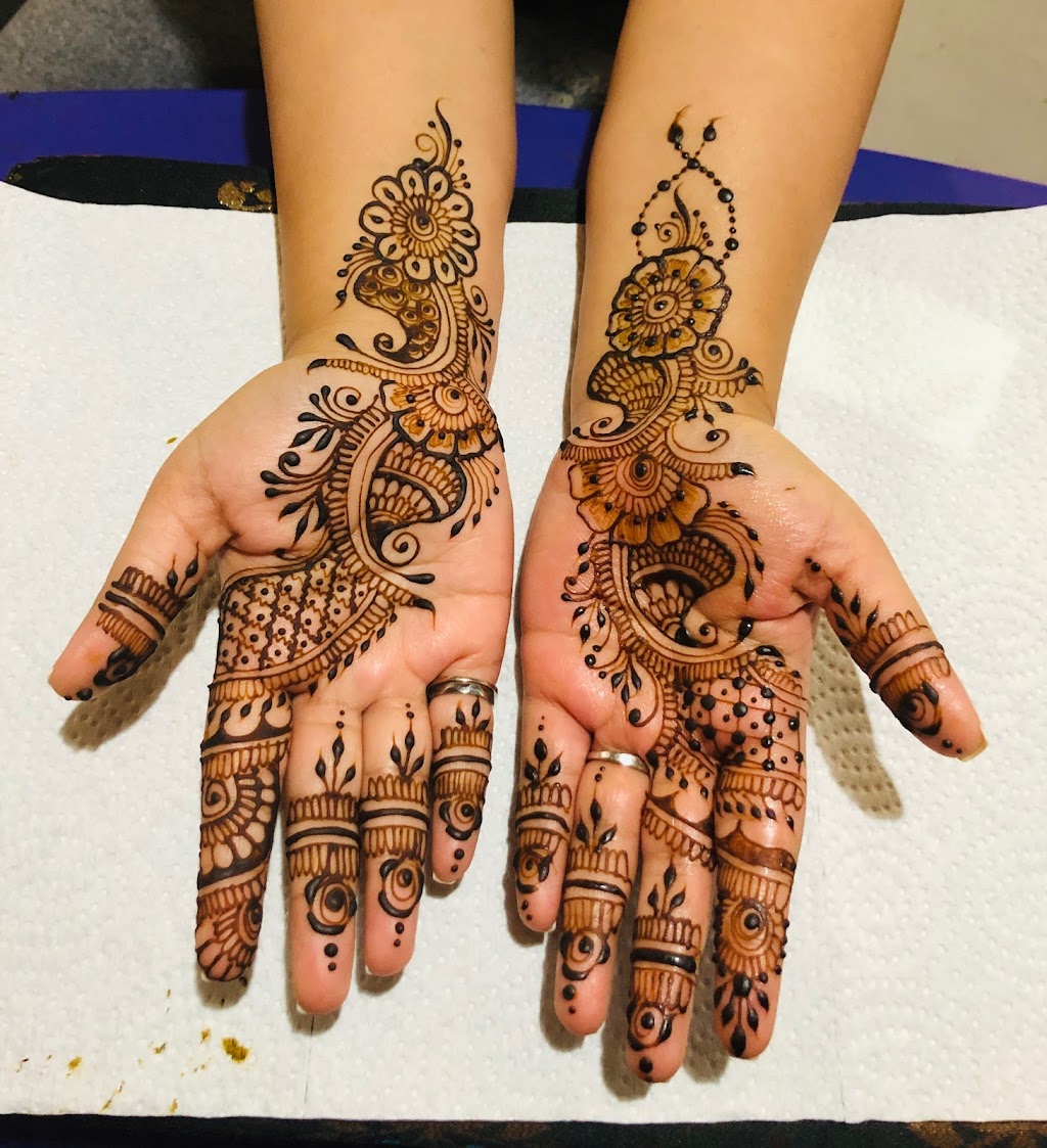 Pretty Heena Designs | 26 Coppermill Dr, Brampton, ON L7A 1N4, Canada | Phone: (647) 545-6584