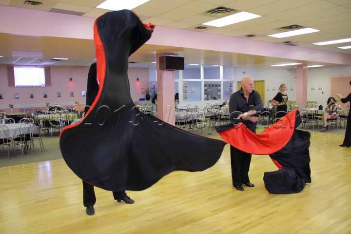 The Continental Dance Club | 3141 Wharton Way, Mississauga, ON L4X 2B6, Canada | Phone: (905) 624-6595
