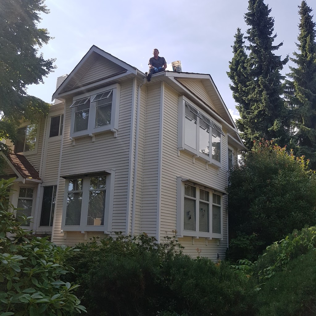 Aqua Gutter Cleaning and Home Mainteance | 3215 E 54th Ave, Vancouver, BC V5S 1Z2, Canada | Phone: (778) 322-7276