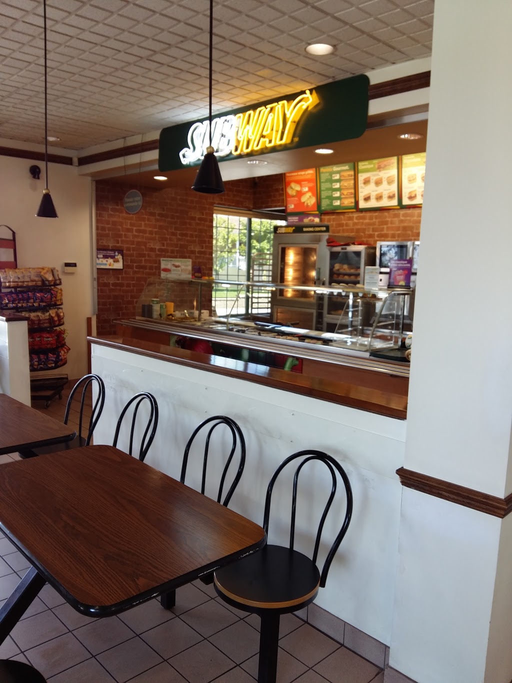 Restaurant SUBWAY | 407 Rue Couture, Sainte-Hélène-de-Bagot, QC J0H 1M0, Canada | Phone: (450) 791-4011