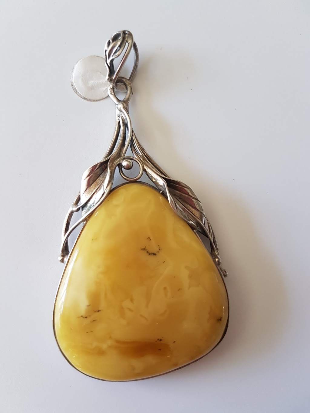 Amberela - Authentic Baltic Amber | 112 Lakeshore Rd W, Oakville, ON L6K 1E3, Canada | Phone: (905) 808-3133