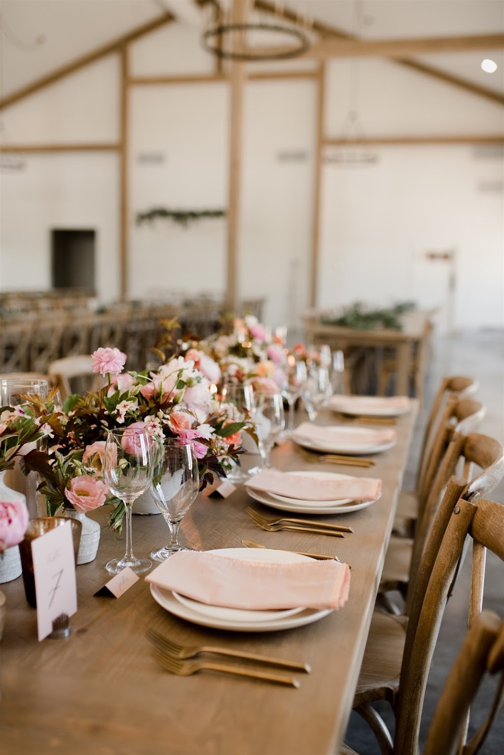 The Gables Wedding Barn | 2059 Rd 7W, Gretna, MB R0G 0V0, Canada | Phone: (204) 346-2348