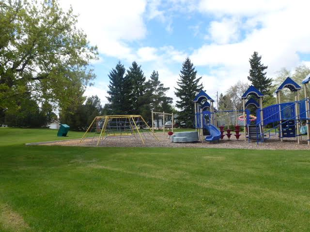 McLeod Avenue Park | Spruce Grove, AB T7X 2G3, Canada | Phone: (780) 962-2031