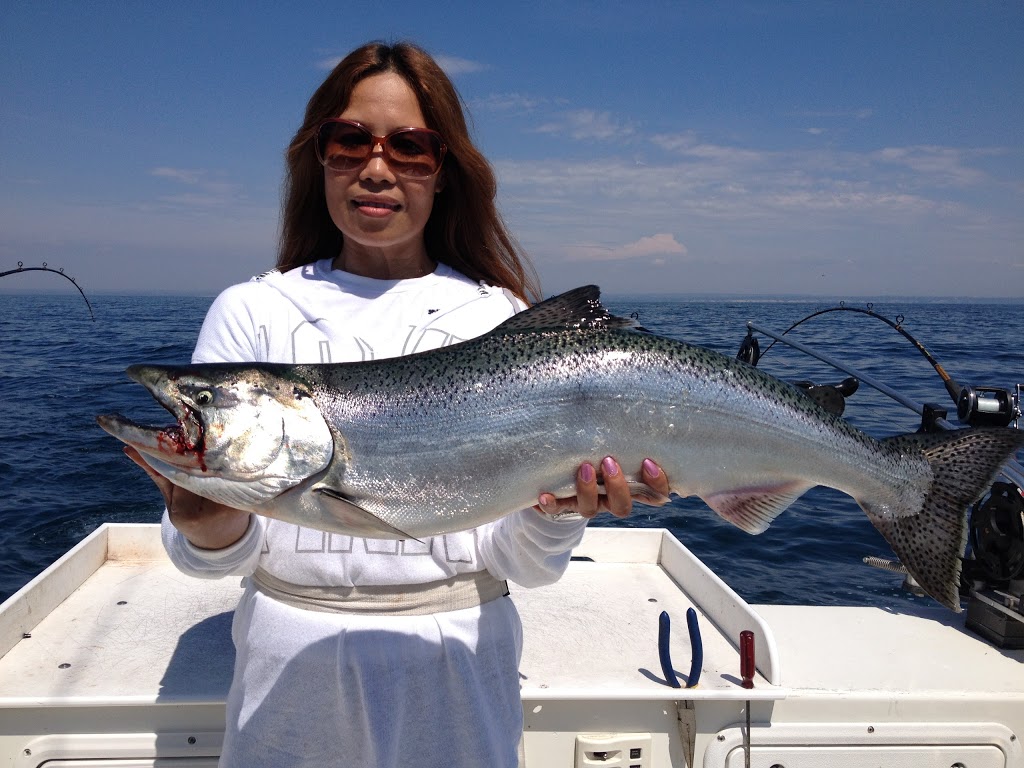 Fish Finder Charters | 228 Old Orchard Rd, Carrying Place, ON K0K 1L0, Canada | Phone: (613) 392-7472