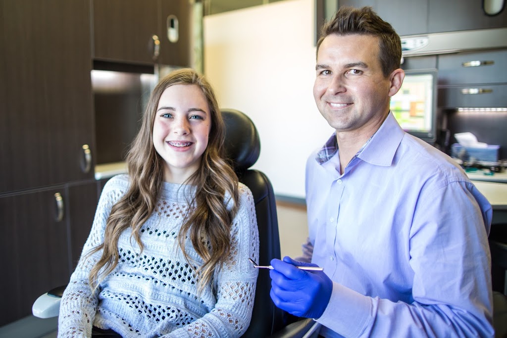 Lobay Dental Group | 220, 4201 28th St, Stony Plain, AB T7Z 0K3, Canada | Phone: (780) 963-6000