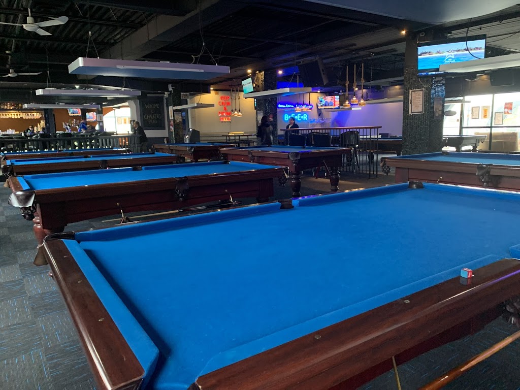 Chalkers Sports Bar and Grill | 247 Marlee Ave, North York, ON M6B 1N3, Canada | Phone: (416) 789-2531