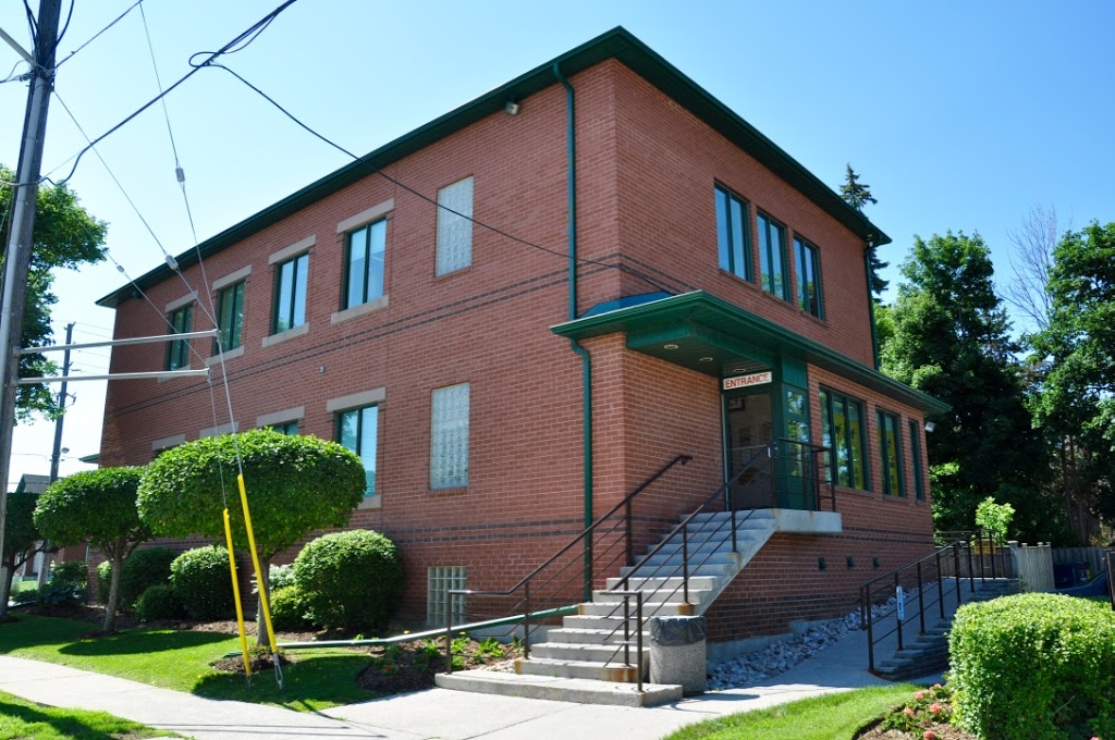 Noolardi Medical Clinic | 10083 Keele St #100, Maple, ON L6A 3Y8, Canada | Phone: (905) 832-4644