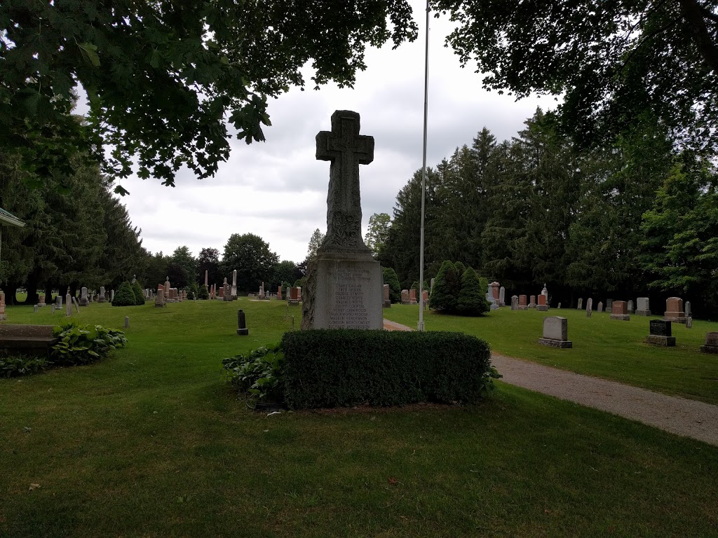 Innerkip Cemetery | 60 Main St, Innerkip, ON N0J 1M0, Canada | Phone: (519) 469-3926