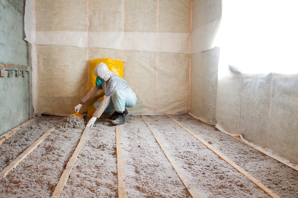 AL Spray Foam Insulation | 1401 The Queensway, Etobicoke, ON M8Z 1T2, Canada | Phone: (647) 773-9894