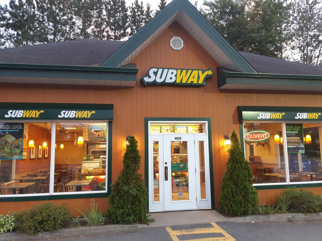 Restaurant SUBWAY | 4635 Route de Fossambault, Sainte-Catherine-de-la-Jacques-Cartier, QC G0A 3M0, Canada | Phone: (418) 875-2296