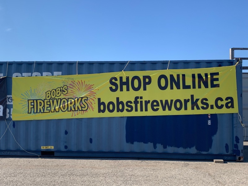 Bobs Fireworks | 41 Southdale Rd E, London, ON N6C 4X5, Canada | Phone: (519) 433-7190