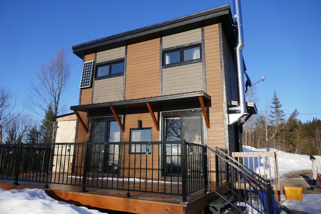 Montagne le Maelström | 38 Chem. de la Passerelle, Lac-Beauport, QC G3B 1B3, Canada | Phone: (418) 473-6542