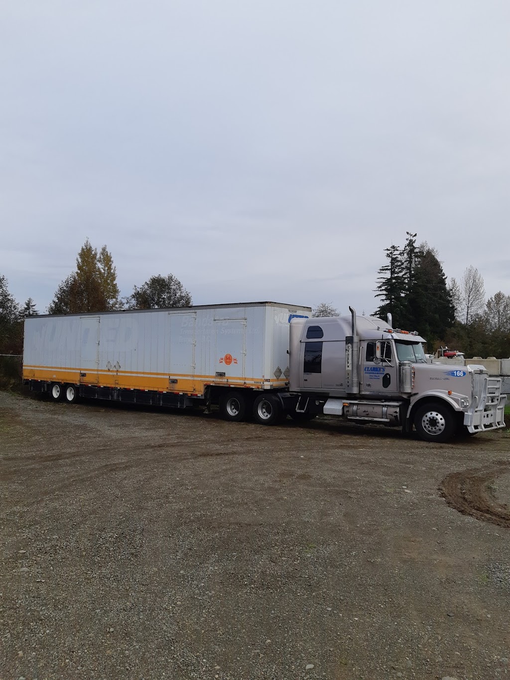 Clarkes Household Moving | 2801 Ulverston Ave, Cumberland, BC V0R 1S0, Canada | Phone: (250) 336-2922