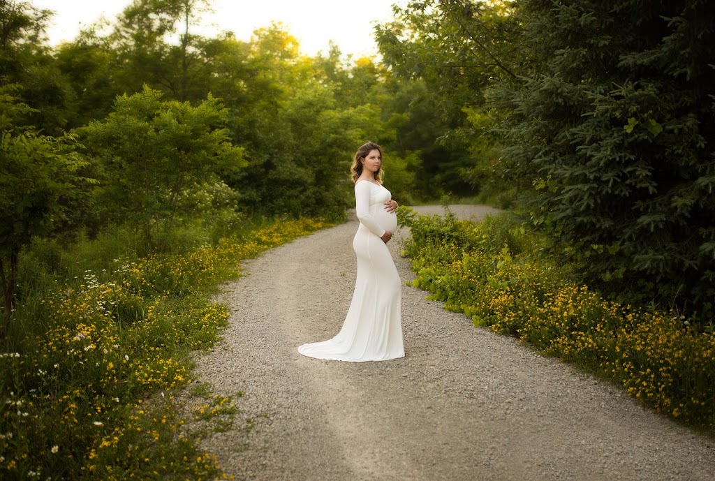 LENDO PHOTOGRAPHY | 75 Barre Dr, Barrie, ON L4N 7P1, Canada | Phone: (647) 831-3611