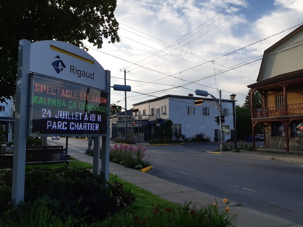 Rigaud City Hall | 106 Rue Saint-Viateur, Rigaud, QC J0P 1P0, Canada | Phone: (450) 451-0869