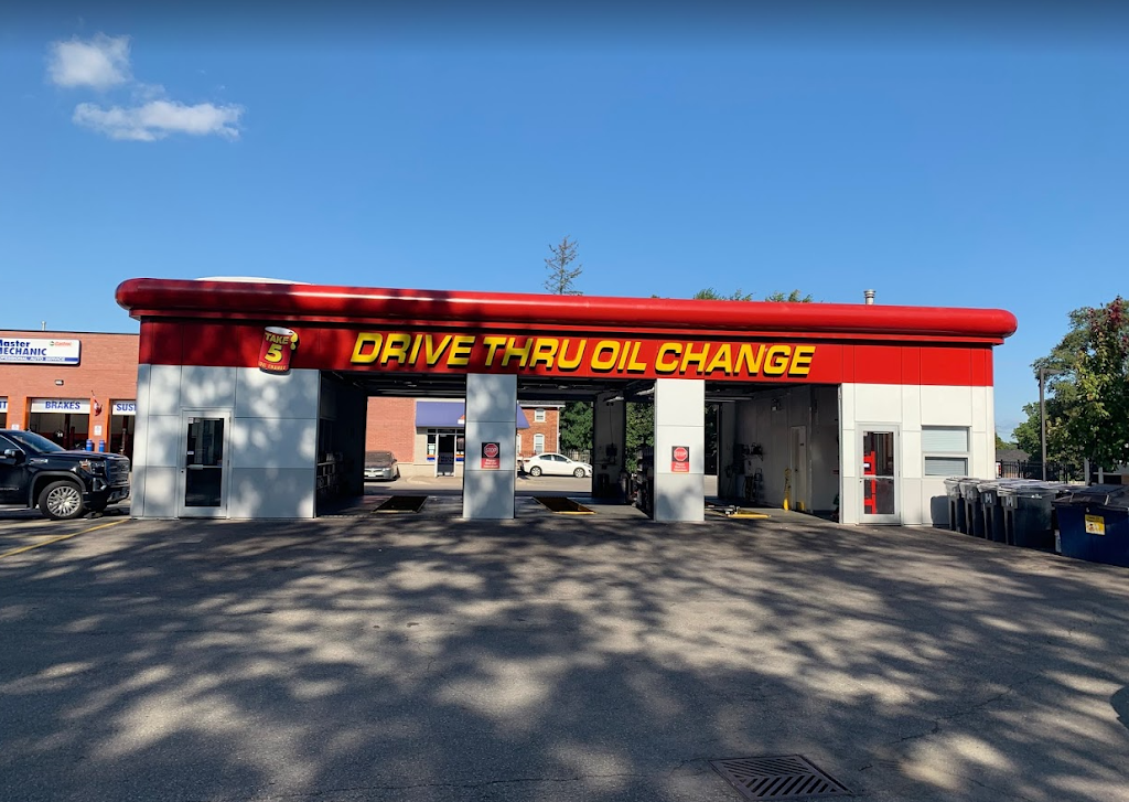 Take 5 Oil Change | 103 Broome Rd, Brockville, ON K6V 5V8, Canada | Phone: (613) 704-0911