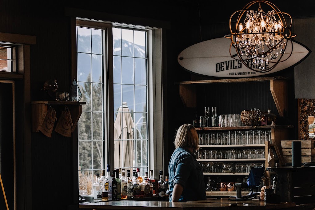 Devils Table | 709 Benchlands Trail, Canmore, AB T1W 3G9, Canada | Phone: (403) 675-1999