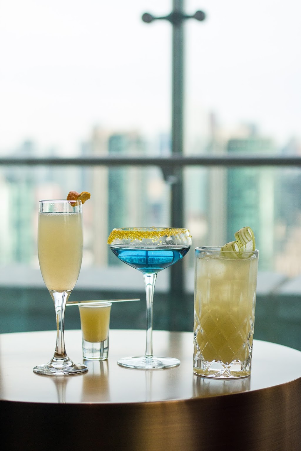 Falcon SkyBar at Hotel X Toronto | 111 Princes Blvd, Toronto, ON M6K 3C3, Canada | Phone: (647) 475-9286