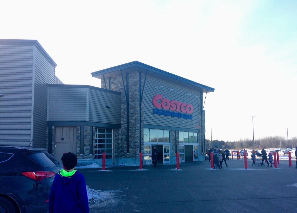 Costco Food Court | Ottawa, ON K2J, Canada | Phone: (613) 714-0913