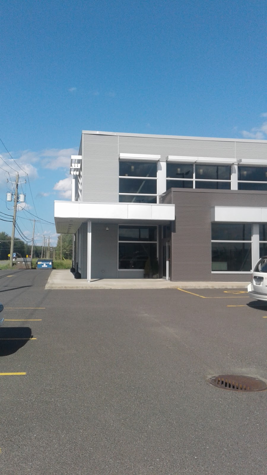 Avjet Holding (FBO - CYQB Québec) | 629 6e Avenue de lAéroport, Québec, QC G2G 2T4, Canada | Phone: (418) 871-1958