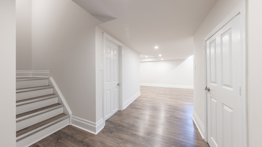 V GROUP Basements | 391 Woodfern Way, Newmarket, ON L3X 2X7, Canada | Phone: (437) 982-4595