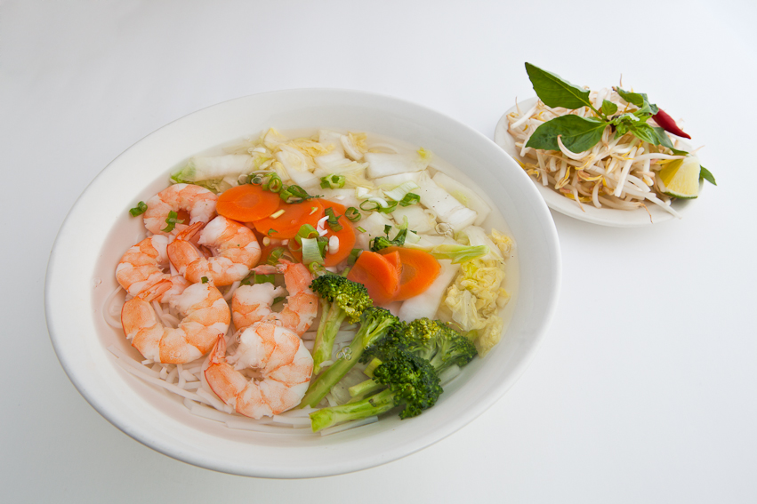 Restaurant Pho Rosemont | 435 Boulevard Rosemont, Montréal, QC H2S 1Z2, Canada | Phone: (514) 271-2696