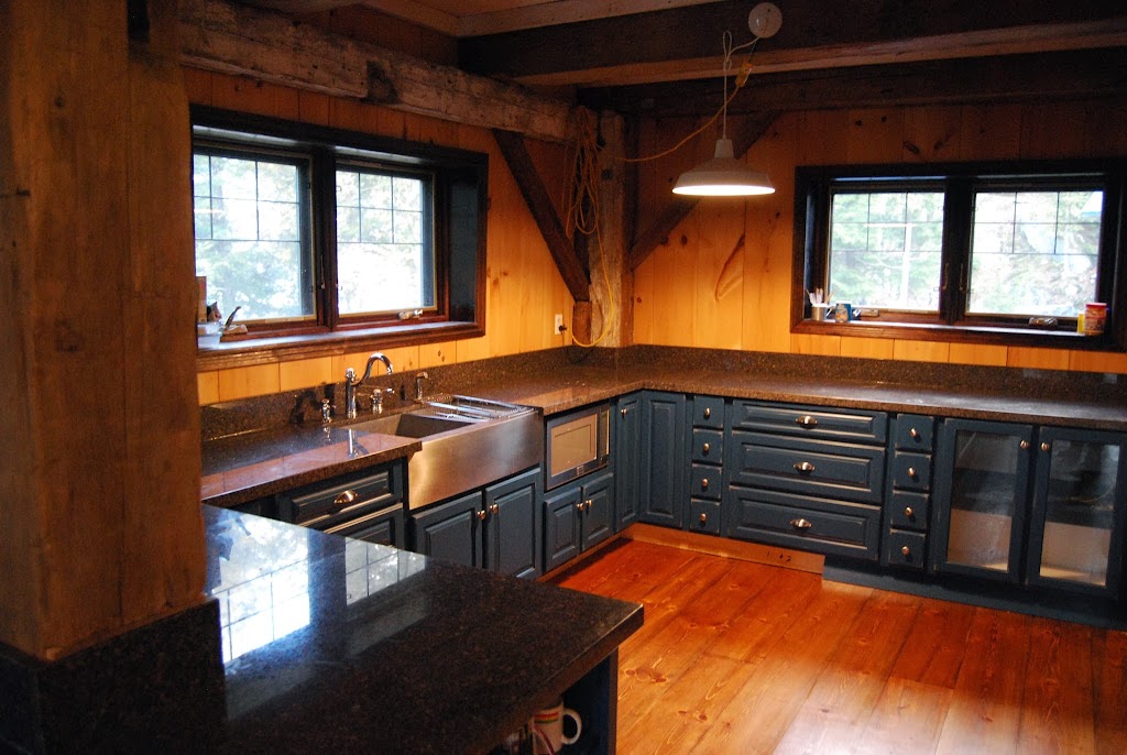 Mikes Custom Kitchens & Baths | 3260 Old Barrys Bay Rd, Barrys Bay, ON K0J 1B0, Canada | Phone: (613) 756-1840