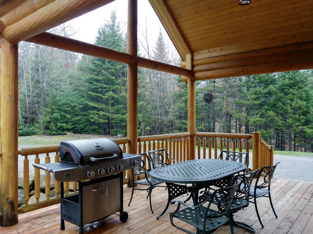 Chalet 41 | 11 Chemin du Cardinal, Mille-Isles, QC J0R 1A0, Canada