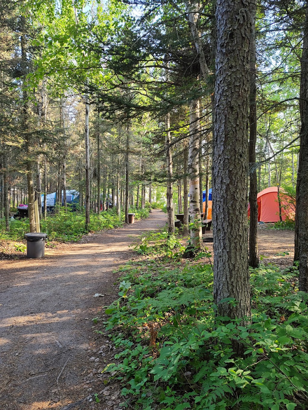 Camping Montagnais Le Tipi | 27 Rue de la Réserve, Les Escoumins, QC G0T 1K0, Canada | Phone: (418) 233-2266
