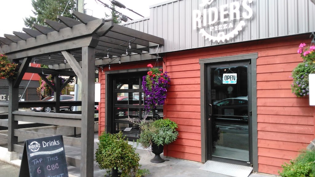 Riders Pizza | 2738 Dunsmuir Ave, Cumberland, BC V0R 1S0, Canada | Phone: (250) 400-7433