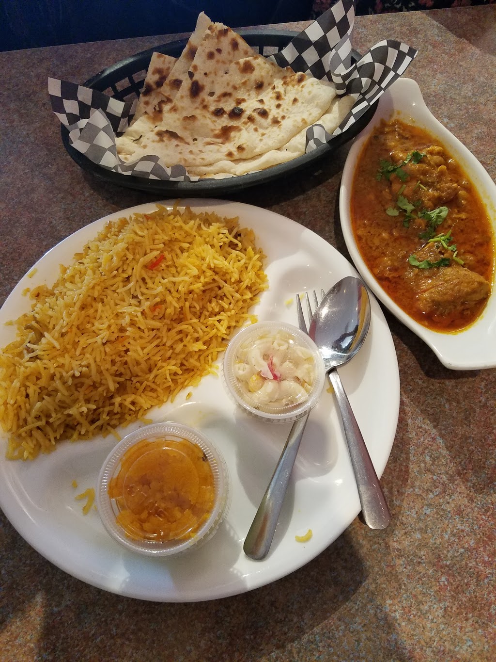 ZAIKA RESTAURANT & BIRYANI BBQ HOUSE | 15-3220 5 Ave NE, Calgary, AB T2A 5N1, Canada | Phone: (403) 457-2525