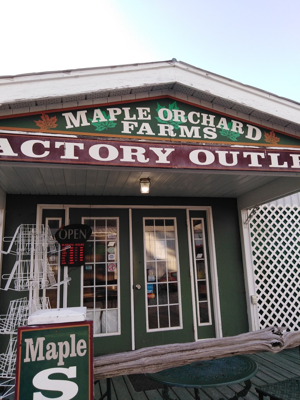 Maple Orchard Farms of Canada | 14 Gray Rd, Bracebridge, ON P1L 1P8, Canada | Phone: (800) 461-5445