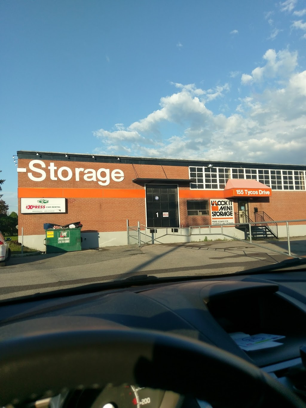 U Lock It Mini Storage | 155 Tycos Dr, North York, ON M6B 1W6, Canada | Phone: (416) 787-0268