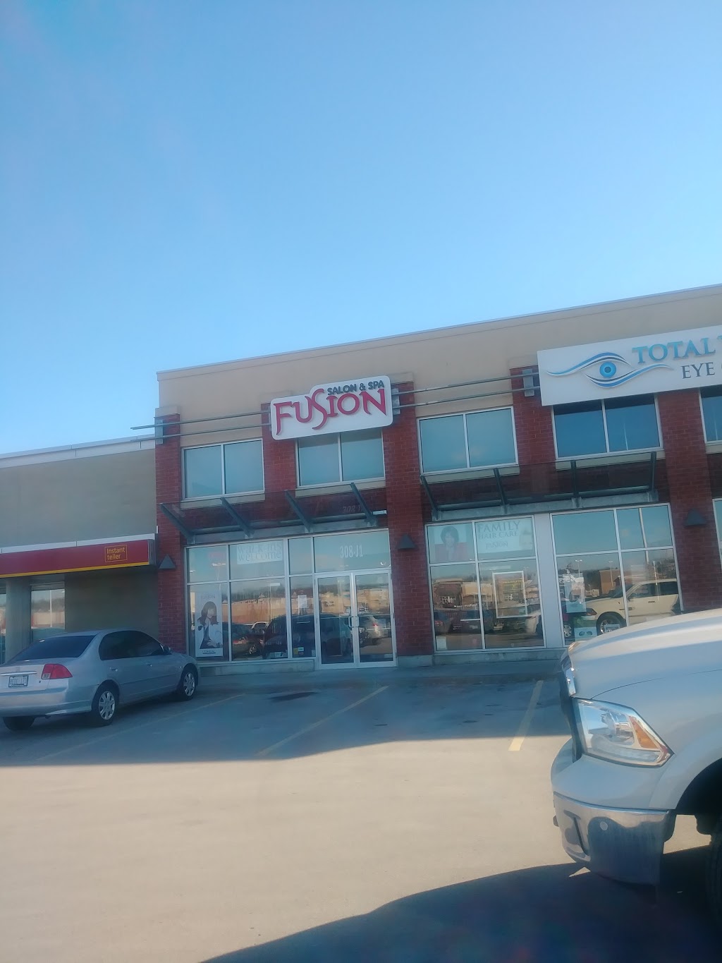Fusion Salon & Spa | 308 Taunton Rd E j1, Whitby, ON L1R 0H4, Canada | Phone: (905) 655-1101