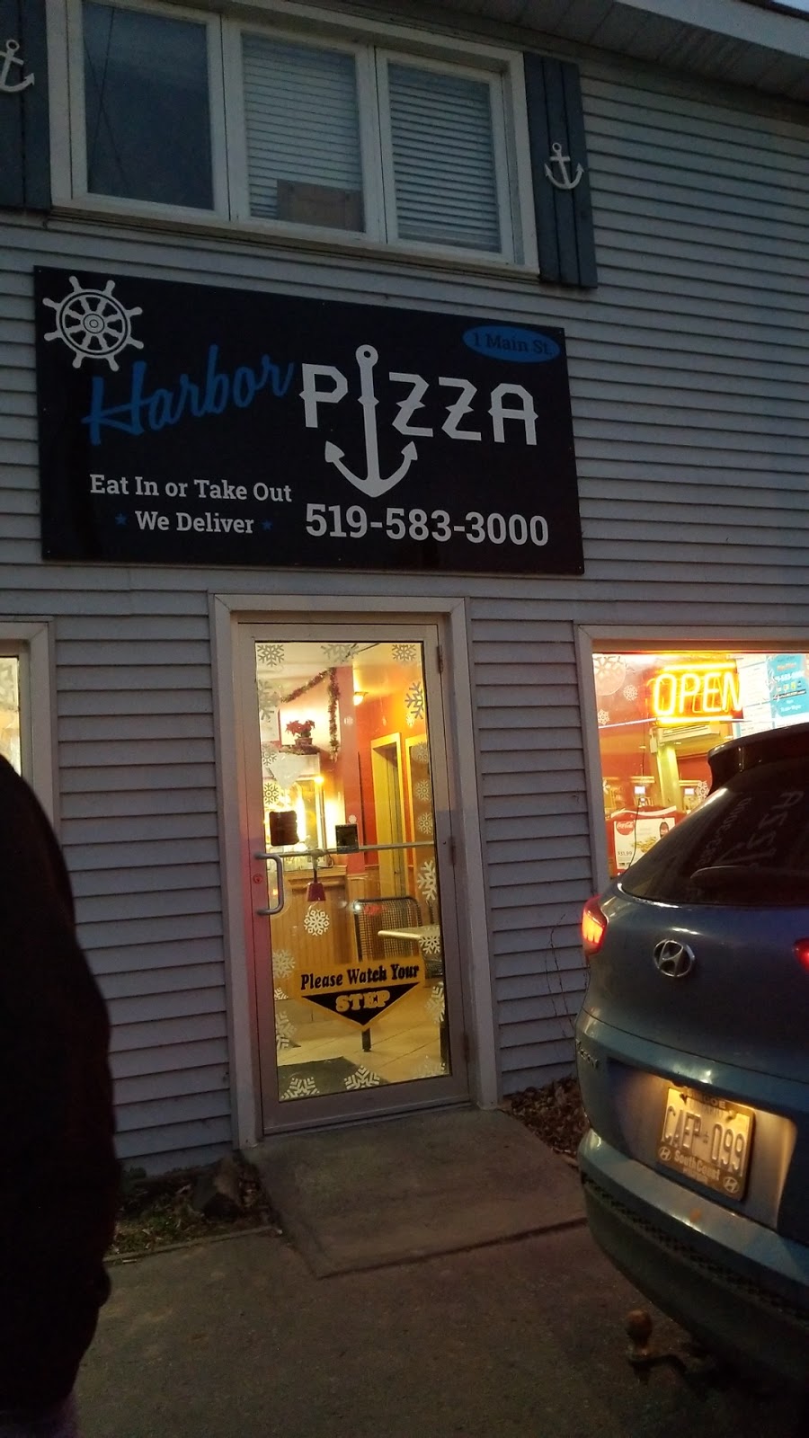 Harbor Pizza Inc | 1 Main St, Port Dover, ON N0A 1N0, Canada | Phone: (519) 583-3000