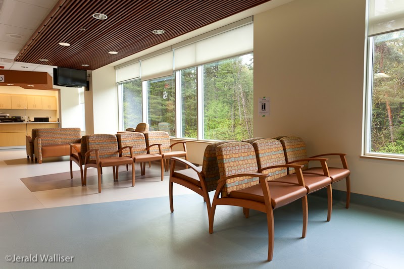 Jim Pattison Outpatient Care and Surgery Centre | 9750 140 St, Surrey, BC V3T 0G9, Canada | Phone: (604) 582-4550