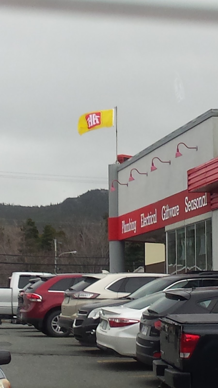 Handyman Home Hardware | 130 Conception Bay Hwy #201, Conception Bay South, NL A1W 3A6, Canada | Phone: (709) 834-8621