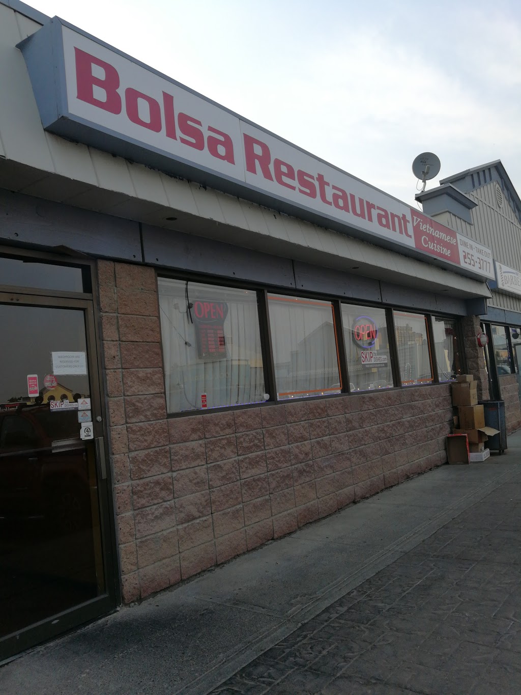 Bolsa Restaurant | 180 94 Ave SE, Calgary, AB T2J 0P5, Canada | Phone: (403) 255-3777