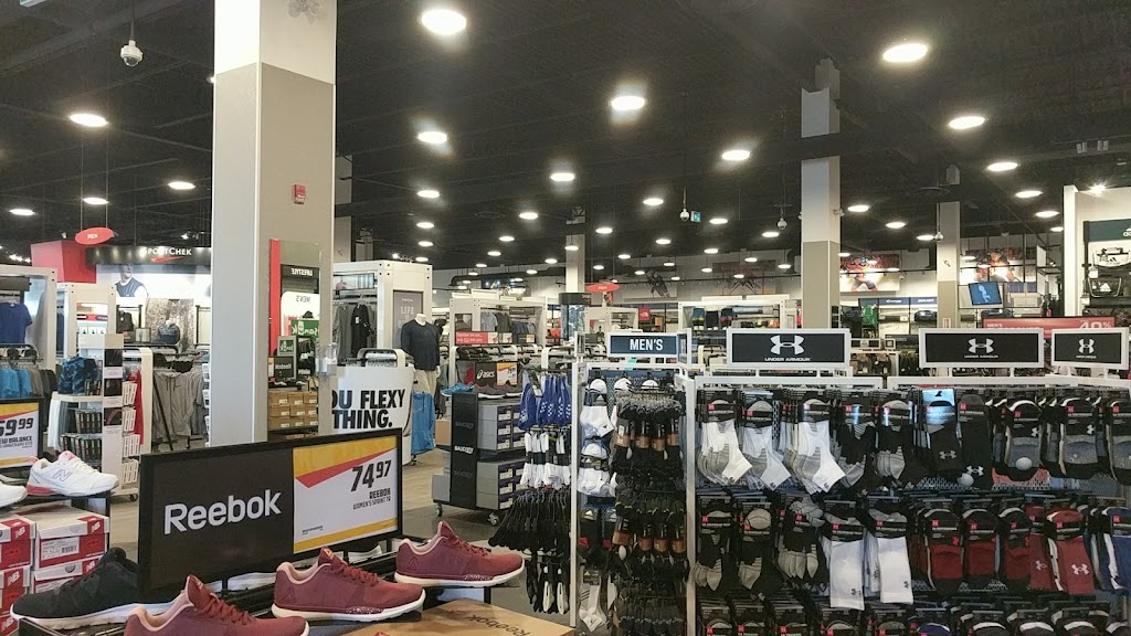 Sport Chek | 5001 19 St #600, Red Deer, AB T4R 3R1, Canada | Phone: (403) 346-1244