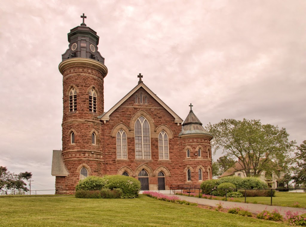 St Marys Catholic Parish Church | 3 Longworth St, Souris, PE C0A 2B0, Canada | Phone: (902) 687-2319