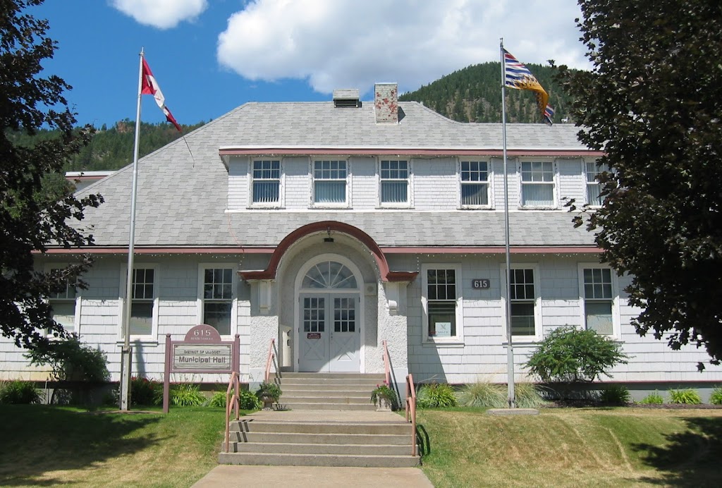 Lillooet Town Hall | 615 Main St, Lillooet, BC V0K 1V0, Canada | Phone: (250) 256-4289