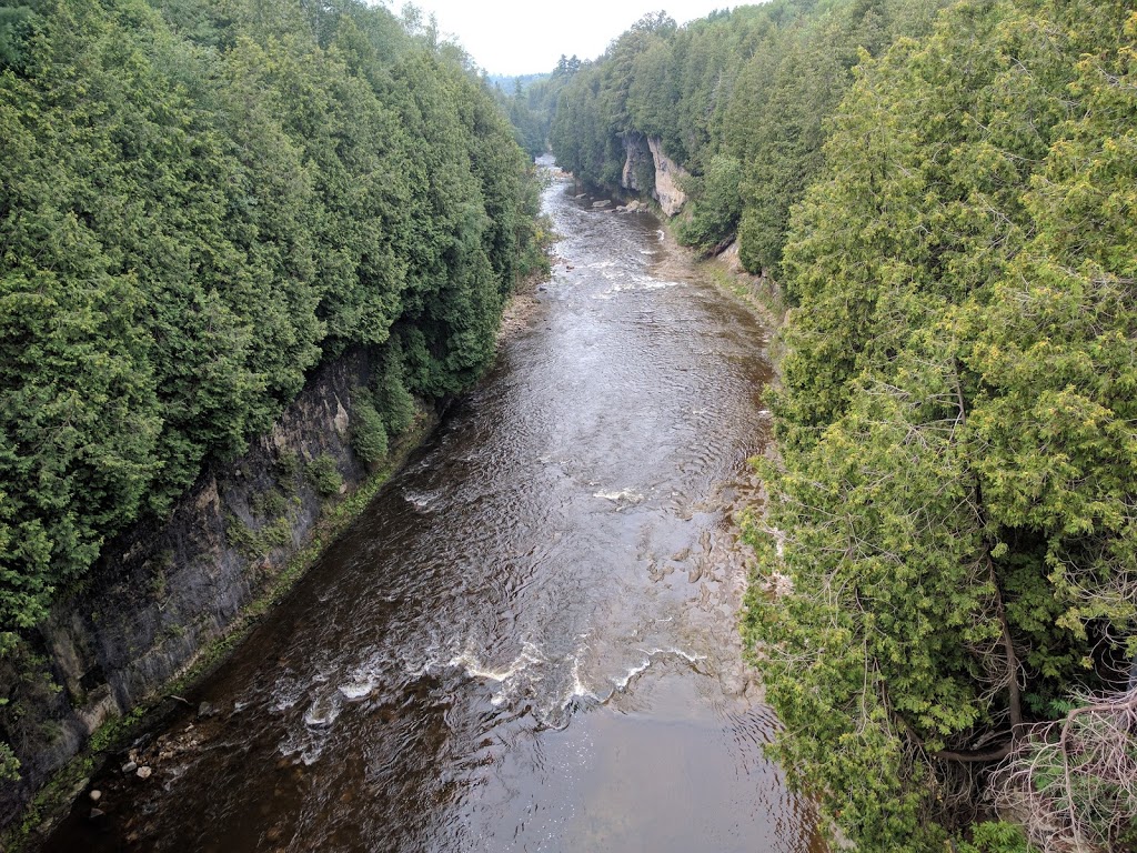 Elora Gorge Lookout | James St, Elora, ON N0B 1S0, Canada | Phone: (519) 846-9742