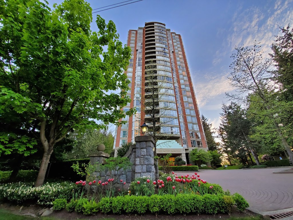 Savoy Carlton | 6888 Station Hill Dr, Burnaby, BC V3N 4X5, Canada | Phone: (604) 689-6925